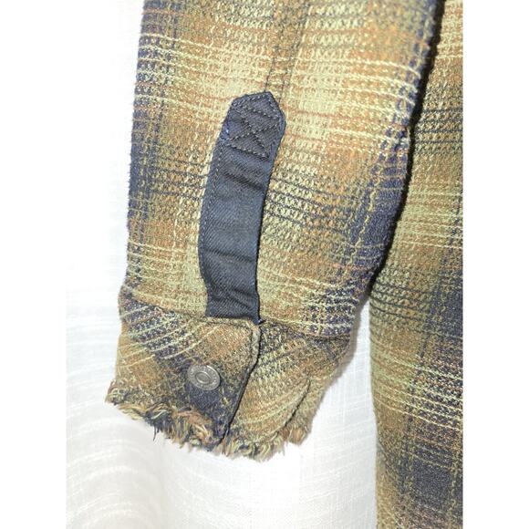 Free People We The Free Womens Distressed Plaid Overshirt Size L - Picture 5 of 7